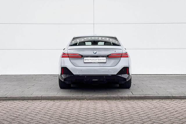 BMW i5 Sedan M60 xDrive 84 kWh