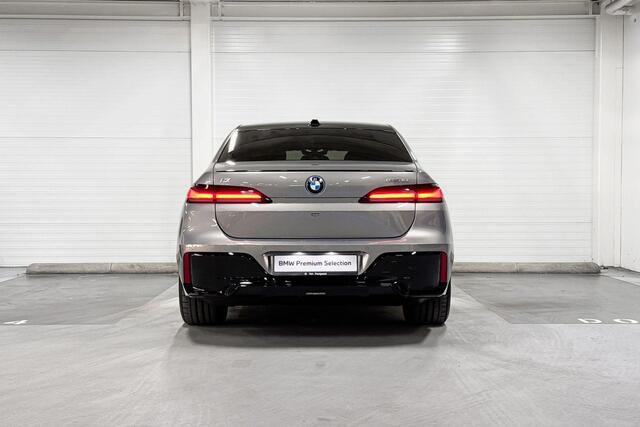 BMW i7 eDrive50 | M-Sport Pro | Innovation Pack | Executive Pack | Connoisseur Pack | Climate Accoustics Pack | Executive Lounge Rear Console | Comfort Access