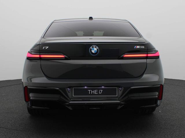 BMW i7 M70 xDrive | M Performance Package | Innovation Pack | Executive Pack | Exclusive Lounge | Connosseur Pack | Klima Akustik Pack