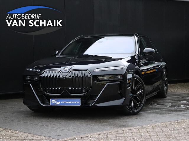 BMW i7 xDrive60 106 kWh | M SPORT | B&W | SKY-LOUNGE | FOND- THEATER | LEDER | MASSAGE | ICONIC GLOW | HEAD-UP | CARBON | FULL OPTIONS |