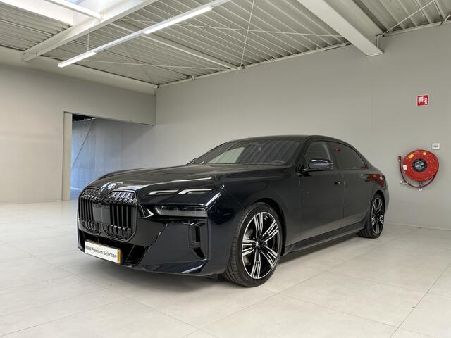 BMW i7 eDrive50 106 kWh | 2026 | M-Sport Pro | Sky Lounge | BMW Individual Interieur | Connoisseur Pack Verwacht juli