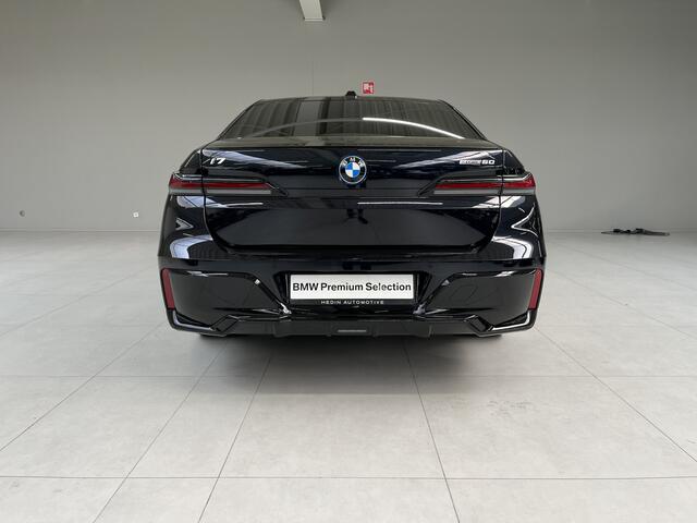 BMW i7 eDrive50 106 kWh | 2026 | M-Sport Pro | Sky Lounge | BMW Individual Interieur | Connoisseur Pack Verwacht juli