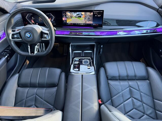 BMW i7 xDrive60 M-sport | DravitGrau | Massage V+A | Bowers&Wilkens |