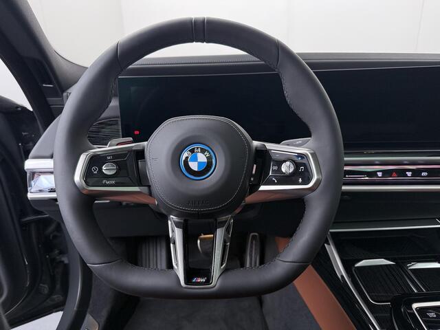 BMW i7 eDrive50 106 kWh | M-Sport Pro | Innovation Pack | Executive Pack | Connoisseur Pack | Warmte Comfort Pack |