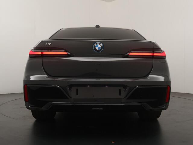 BMW i7 eDrive50 106 kWh | M-Sport Pro | Innovation Pack | Executive Pack | Connoisseur Pack | Warmte Comfort Pack |