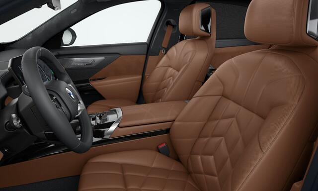 BMW i7 xDrive60 | M-Sport Pro | 22" | Sky Lounge | Massage | B&W
