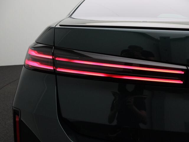 BMW i7 xDrive60 M Sportpakket Pro | Executive Lounge | Executive Pack | Connoisseur Pack | Bowers & Wilkins
