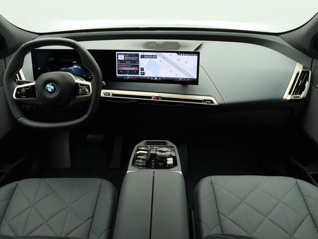 BMW iX xDrive40 | High Executive | Sportpakket | Personal CoPilot Pack