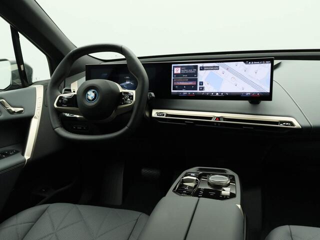 BMW iX xDrive40 | High Executive | Sportpakket | Personal CoPilot Pack