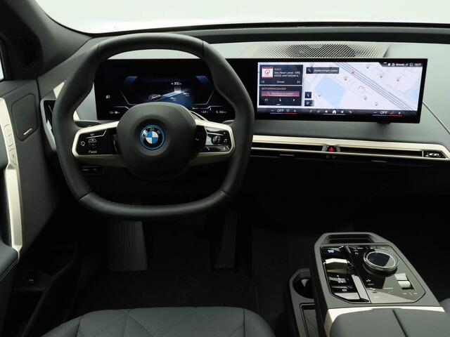 BMW iX xDrive40 | High Executive | Sportpakket | Personal CoPilot Pack