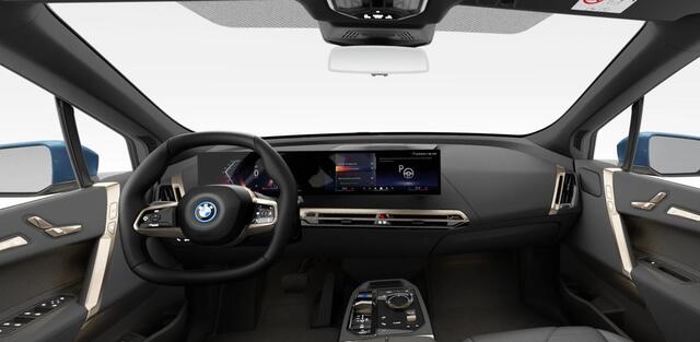 BMW iX xDrive50 - Pano - Sportpakket - Parking Ass Plus - Driving Ass - Stoelverwarming