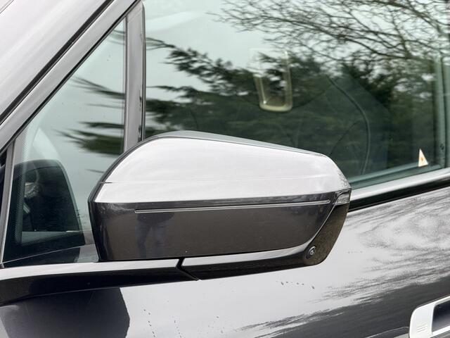 BMW iX xDrive40 High Exe | 22" | Co-Pilot | Harman/Kardon | Stoelverw. + Ventilatie | Soft-Close | Trekhaak | Comfort Acces