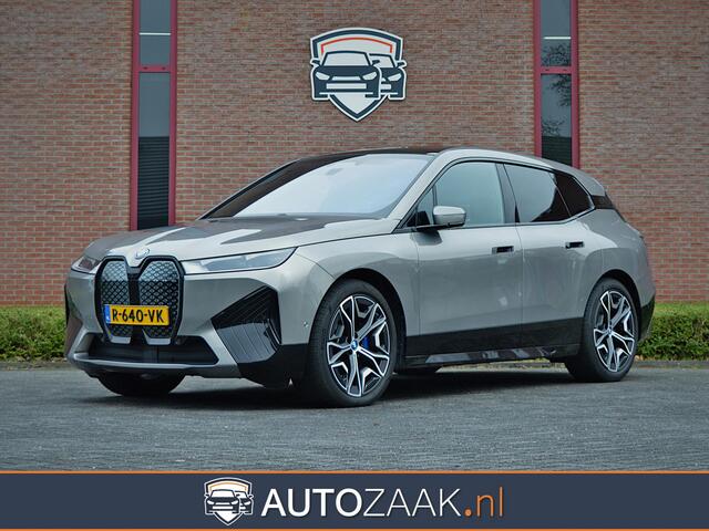 BMW iX xDrive40 High Executive Sport CoPilot