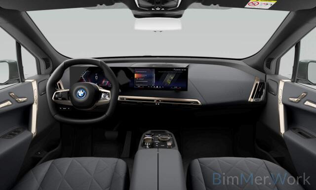 BMW iX xDrive40 High Executive | Trekhaak | Sportpakket | Driving Assistant Plus