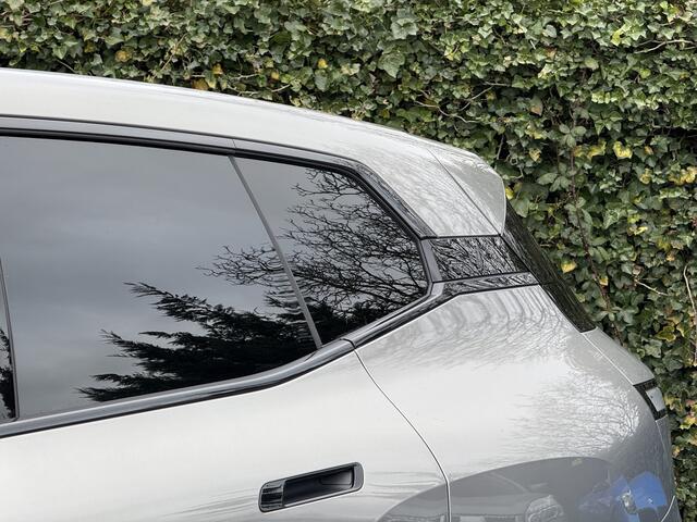 BMW iX xDrive40 | Sportpakket | High Exe | 22'' | CoPilot | Soft-Close | Harman/Kardon