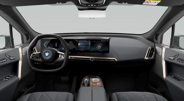 BMW iX M60 - Pano - Bowers & Wilkins - Driving Ass Prof