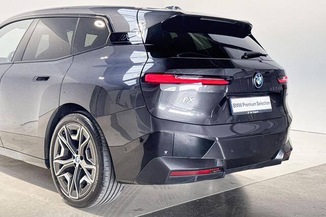 BMW iX xDrive40 Business Edition Plus Sportpakket