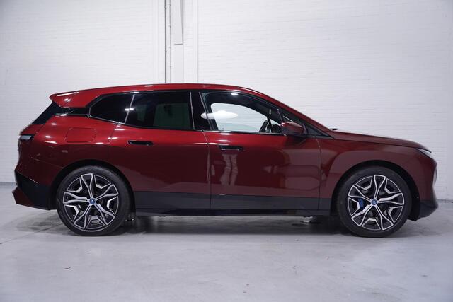 BMW iX xDrive40 High Executive 77 kWh