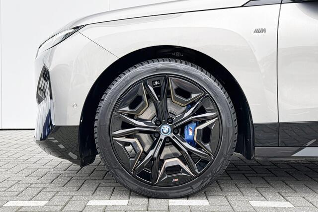 BMW iX M60 112 kWh
