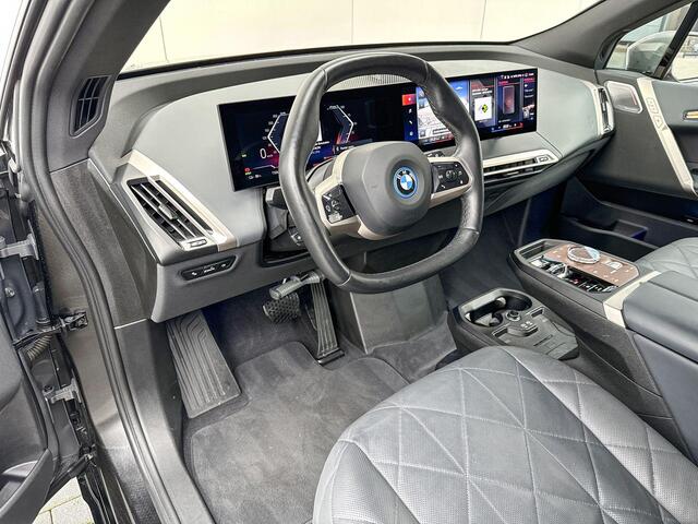BMW iX M60 112 kWh