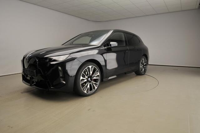 BMW iX xDrive45 | M Sportpakket Pro | Comfort Pack | Innovation Pack