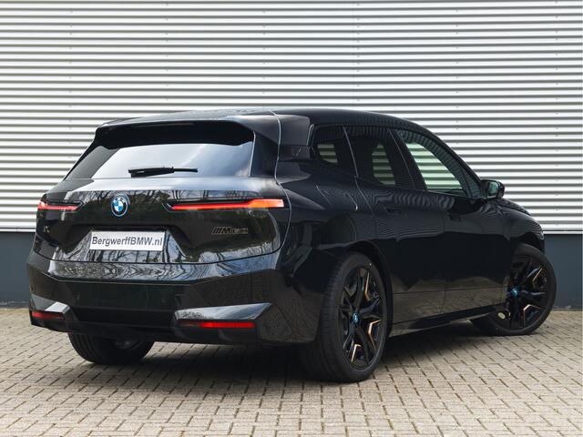 BMW iX M60 - Bowers & Wilkins - M-Stuurwiel - Pano