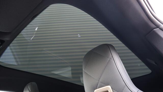 BMW iX xDrive50 High Executive Sportpakket | Massage | Sky Lounge | Harman/Kardon | Laserlight | Trekhaak