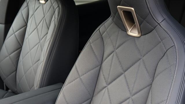 BMW iX xDrive50 High Executive Sportpakket | Massage | Sky Lounge | Harman/Kardon | Laserlight | Trekhaak