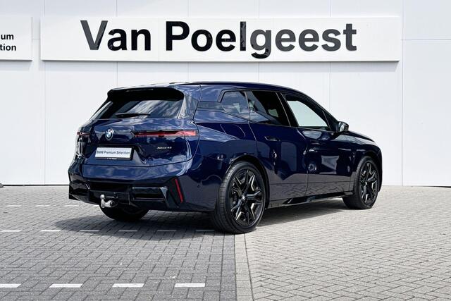 BMW iX xDrive45 101 kWh
