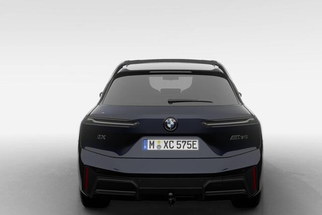 BMW iX xDrive M70 | Comfort Pack | Innovation Pack | Trekhaak | 23" LM | Sky lounge