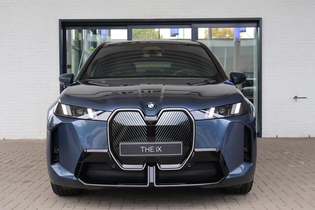 BMW iX xDrive60 | M Sportpakket | Comfort Pack | Innovation Pack