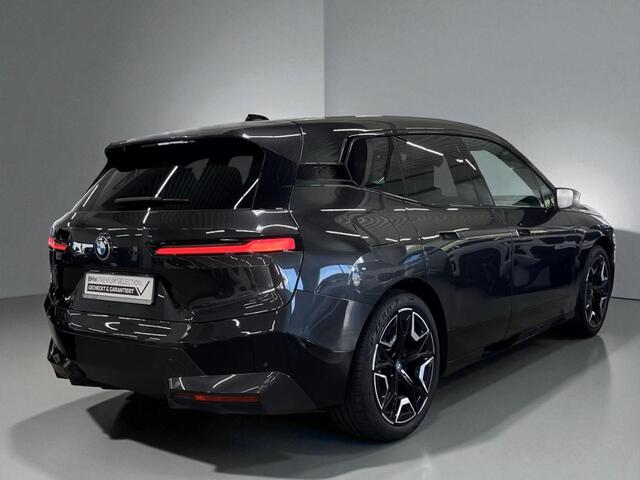 BMW iX xDrive40 Sport Edition 77 kWh