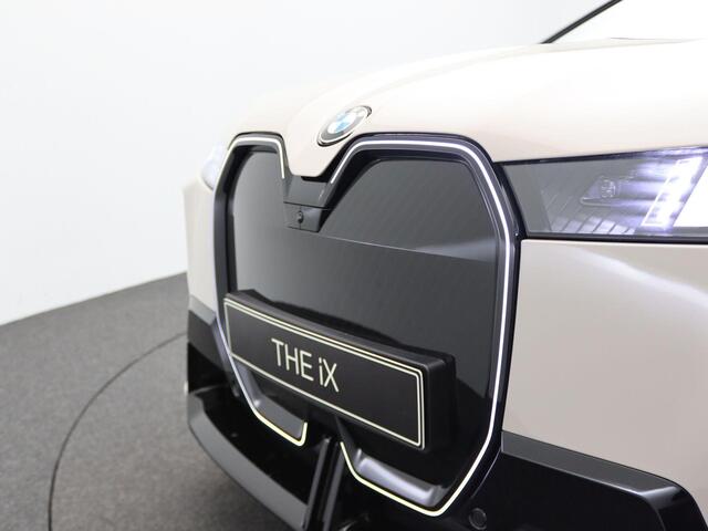 BMW iX xDrive60 | M Sportpakket Pro | Comfort Pack icm M Sportpakket | Innovation Pack