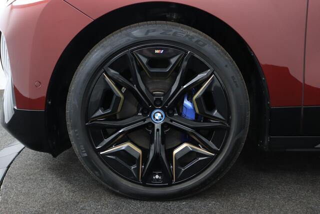 BMW iX XDrive40 Executive 77 kWh |NAP|SOH 97,4%|Leder|Memory