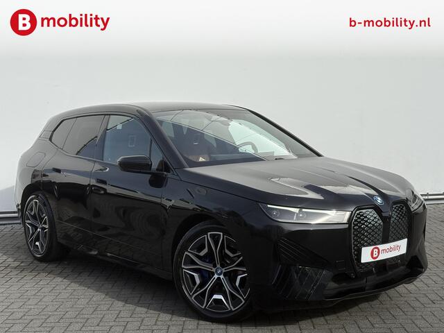 BMW iX xDrive50 High Executive Sportpakket Trekhaak 2500kg | Sportpakket | Harman/Kardon Sound System | Driving Assistant | Parking Assist. Plus | DAB Radio | 360 Camera