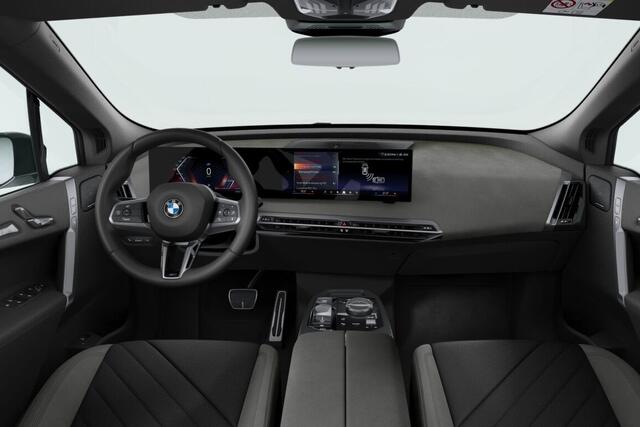 BMW iX xDrive45 101 kWh | M Sportpakket Pro | Comfort Pack | Innovation Pack | Trekhaak