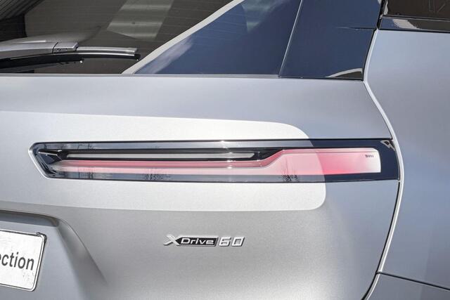 BMW iX xDrive60 112 kWh