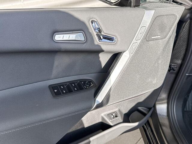 BMW iX xDrive60 112 kWh