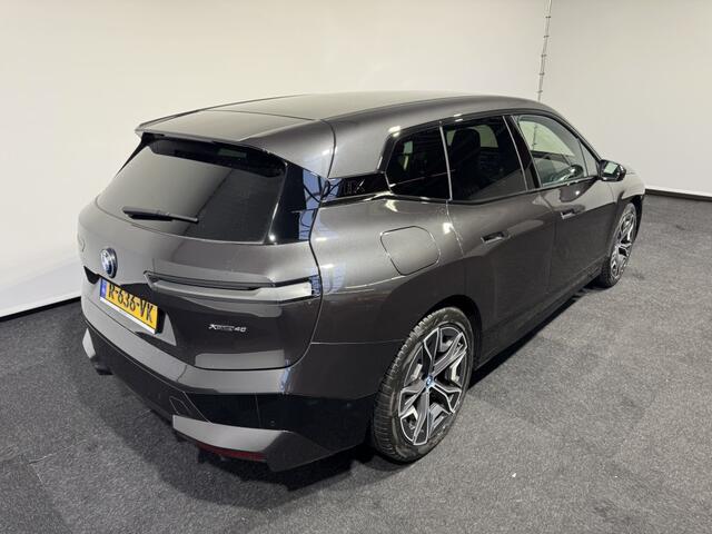 BMW iX High Executive 77 kWh | Laserlicht | Driving Assistant Professio