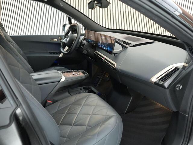 BMW iX xDrive50 Business Edition Plus 112 kWh |BTW-auto|sportpakket|Bowers & Wilkens|pano sky lounge|soft close|Laser LED|massage|memory|Apple Carplay|360 camera|22" LMV|