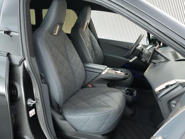BMW iX xDrive50 Business Edition Plus 112 kWh |BTW-auto|sportpakket|Bowers & Wilkens|pano sky lounge|soft close|Laser LED|massage|memory|Apple Carplay|360 camera|22" LMV|