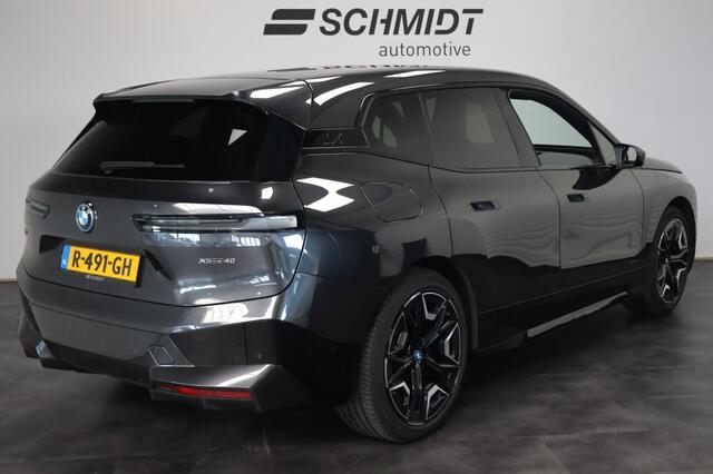 BMW iX xDrive40 High Executive 77kwh | B&W | Panoramadak | Laser LED
