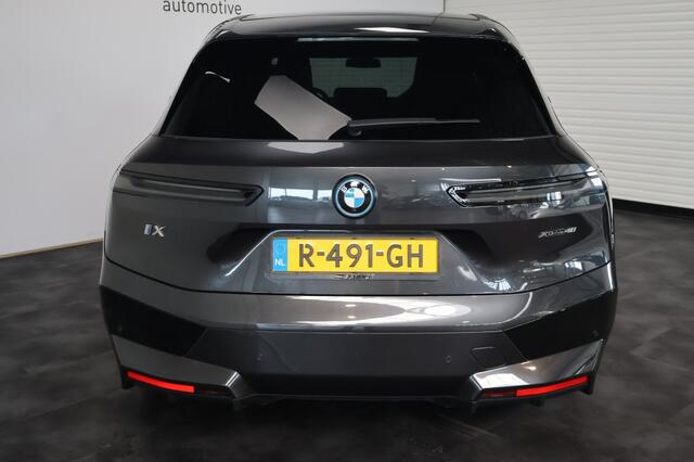 BMW iX xDrive40 High Executive 77kwh | B&W | Panoramadak | Laser LED