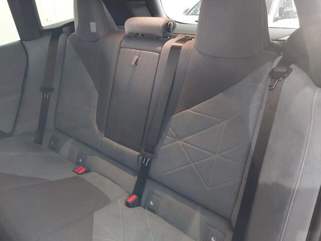 BMW iX xDrive40 Executive 77 kWh | 22"| Pano Sky | Driv. Ass.Pro | Trekhaak | Sportpakket | Soft Close | Harman Kardon