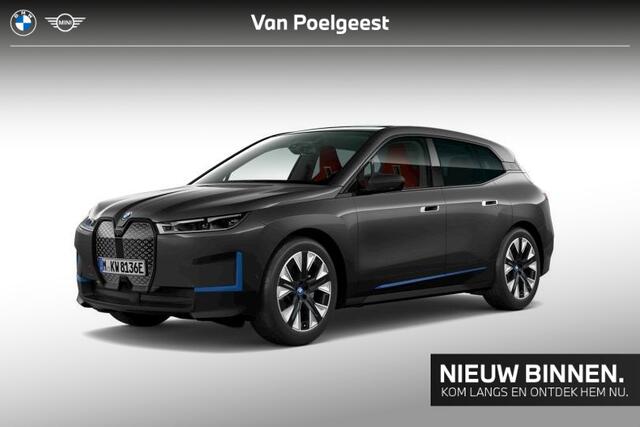 BMW iX xDrive40 High Executive