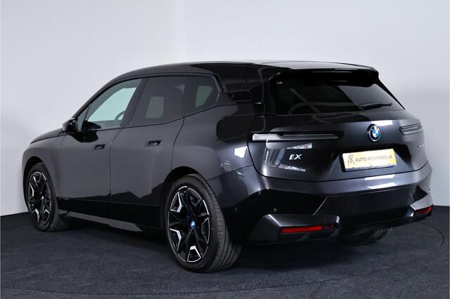 BMW iX xDrive40 M-Sport SKY Edition 77 kWh / Panorama / HarmanKardon / 3D Camera / Trekhaak
