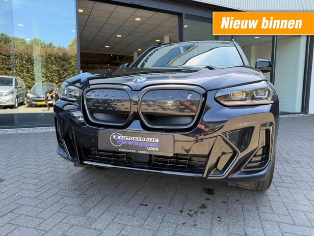 BMW iX M-SPORT 80 KWH,Pano,Adapt LED,Driving Assistant Pro,Leer,Camera,Memory,