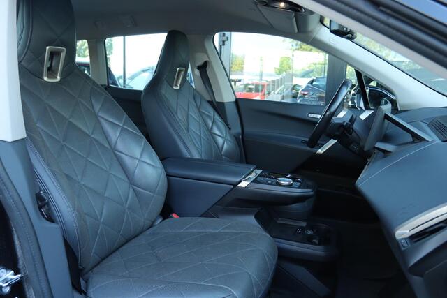 BMW iX XDRIVE HIGH EXECUTIVE 77KWH SOH 99.4% | CARPLAY | HUD | ACC | MASSAGE | 360 CAMERA | KEY-LESS | TREKHAAK