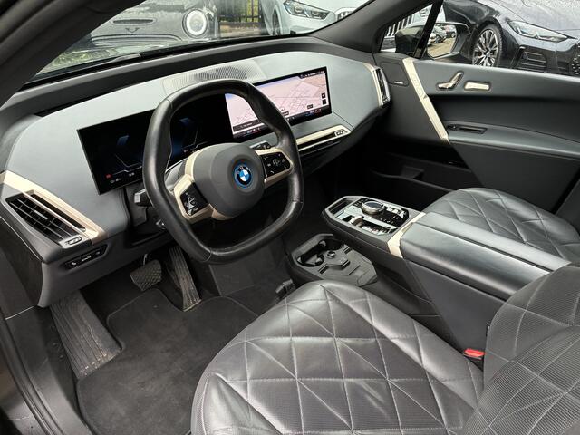 BMW iX xDrive40 | Sportpakket | 22'' | CoPilot | Harman/Kardon | Comfort Access | Laser