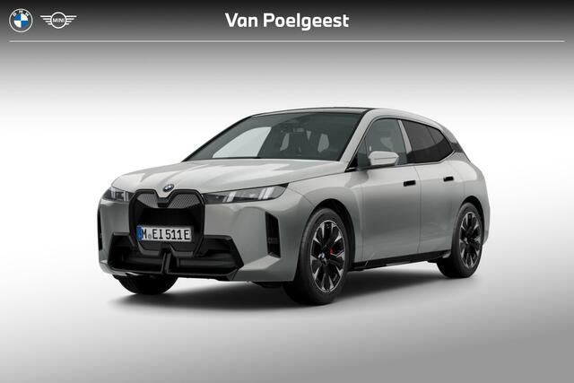 BMW iX xDrive45 101 kWh | M Sportpakket Pro | Comfort Pack | Trekhaak